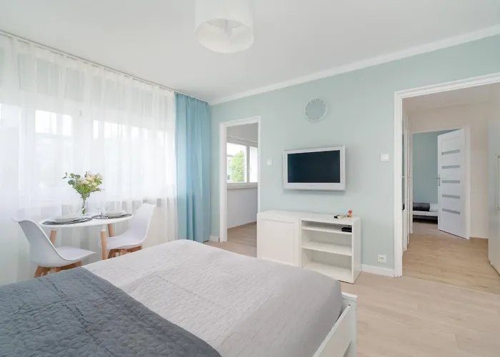 Bukowska Elegancki Apartament Z 1 Sypialnia I Biurkiem By Noclegi Renters