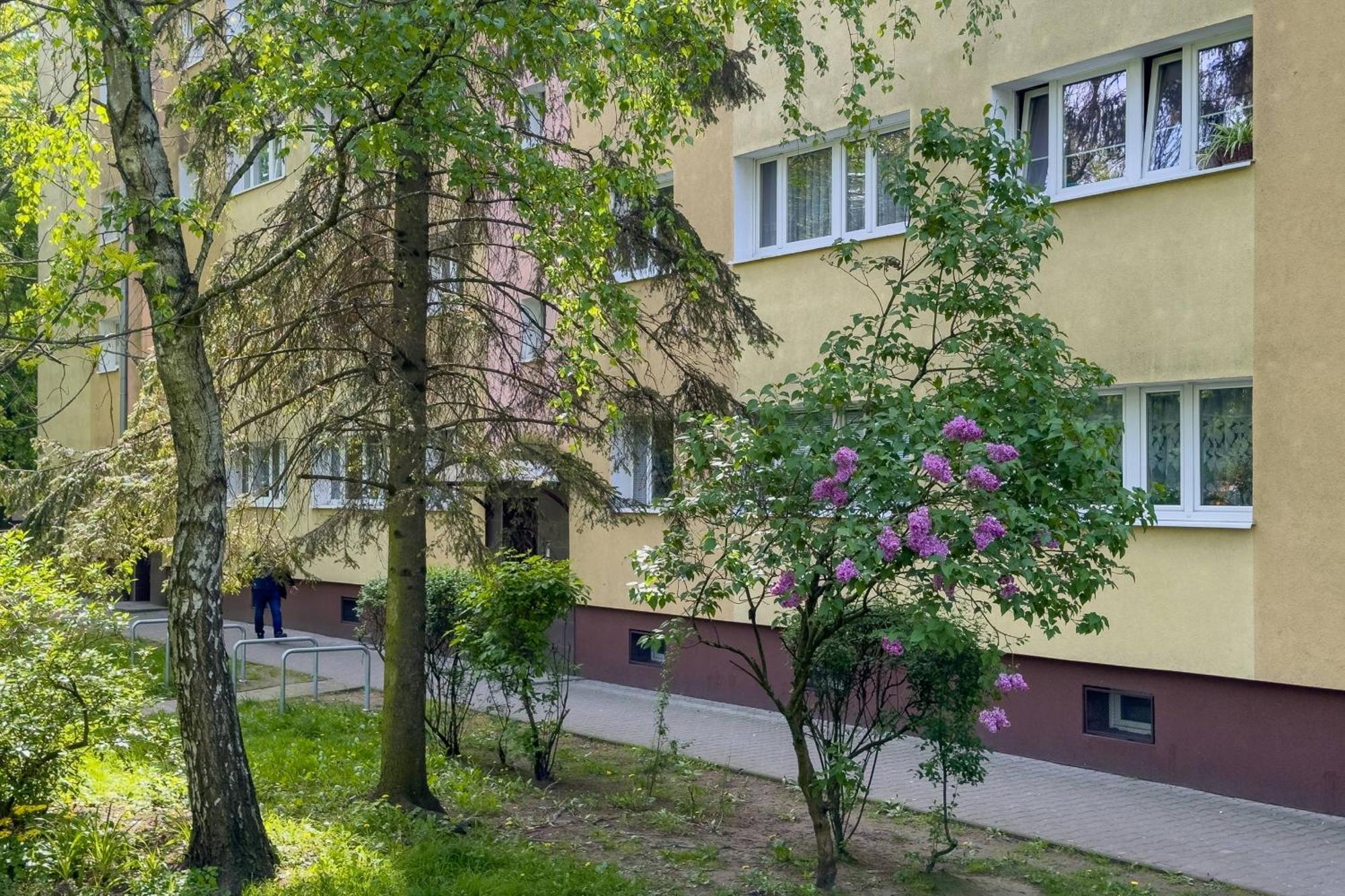 Bukowska Elegancki Z 1 Sypialnia I Biurkiem By Renters *